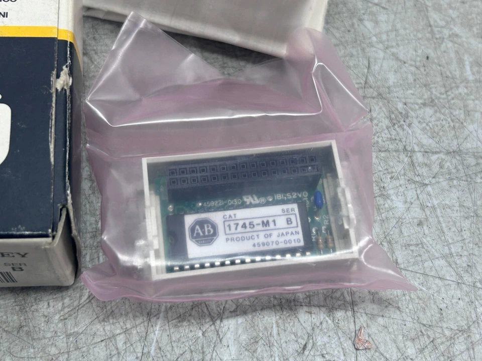 Allen-Bradley 1745-M1 EEPROM Memory Module Ser.B for SLC-100, SLC-150 PLC NEW - Image 2 of 4