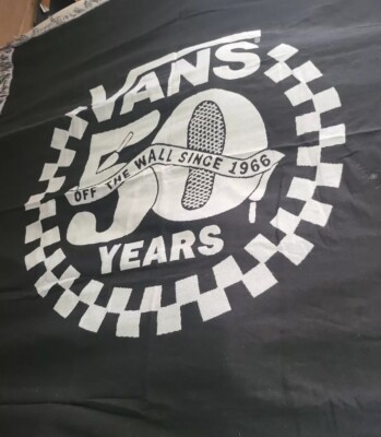 Vans 50 Years Woven Fringe Edge Throw Blanket-Black/White-53