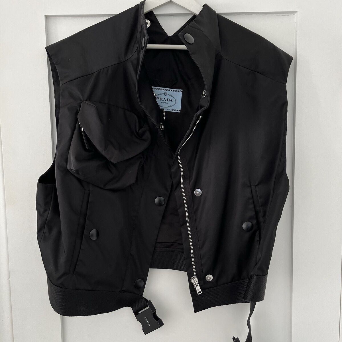 SS21 Prada Re-Nylon Gabardine Hooded Blouson Jacket SZ 42 | eBay SS21 Prada Re-Nylon Gabardine Hooded Blouson Jacket SZ 42 | eBay
