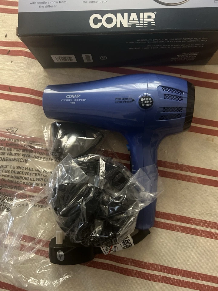 Secador de pelo con aire acondicionado Foto 2 de 4