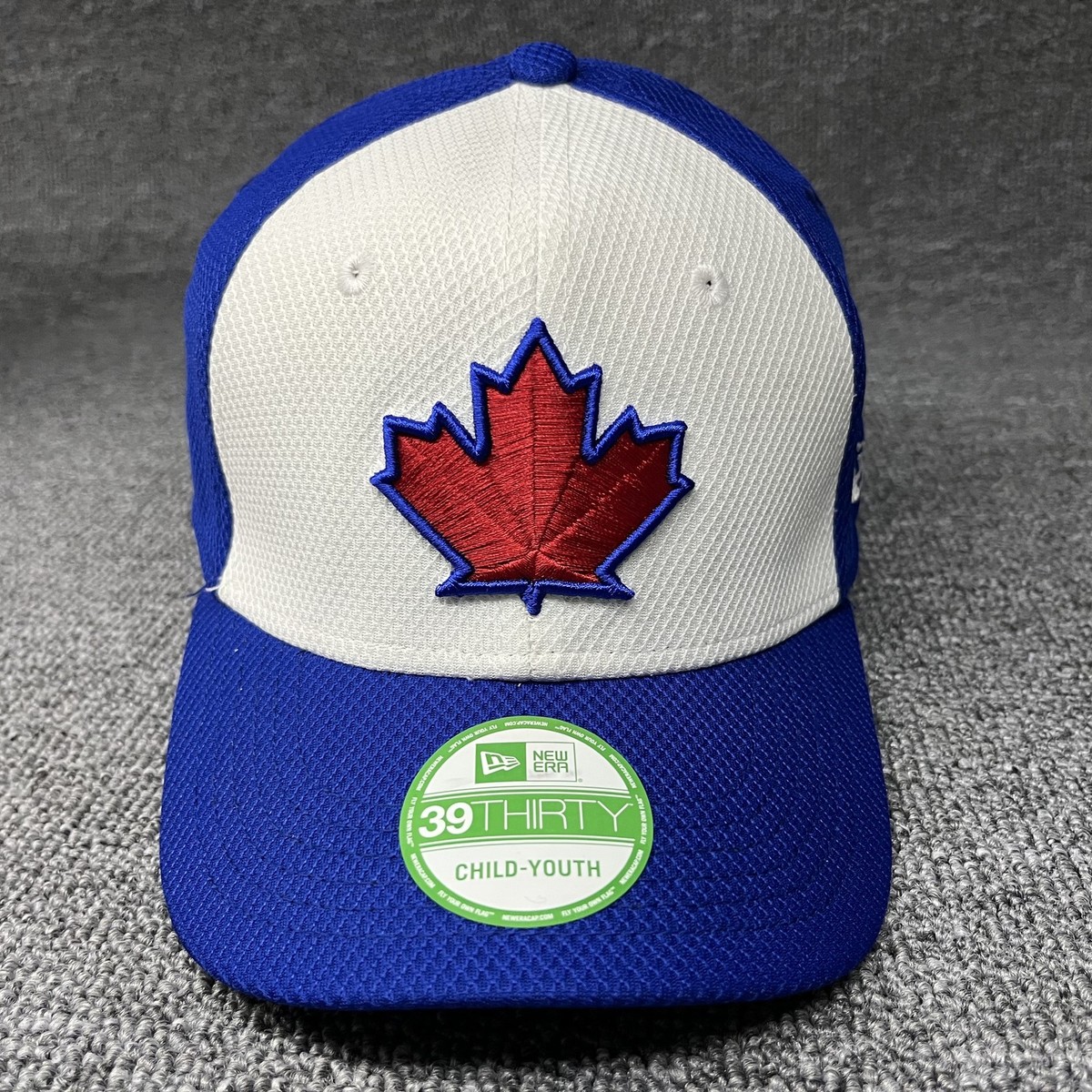 New Era Toronto Blue Jays 39THIRTY Youth Hat Maple Leaf Logo White Blue Cap