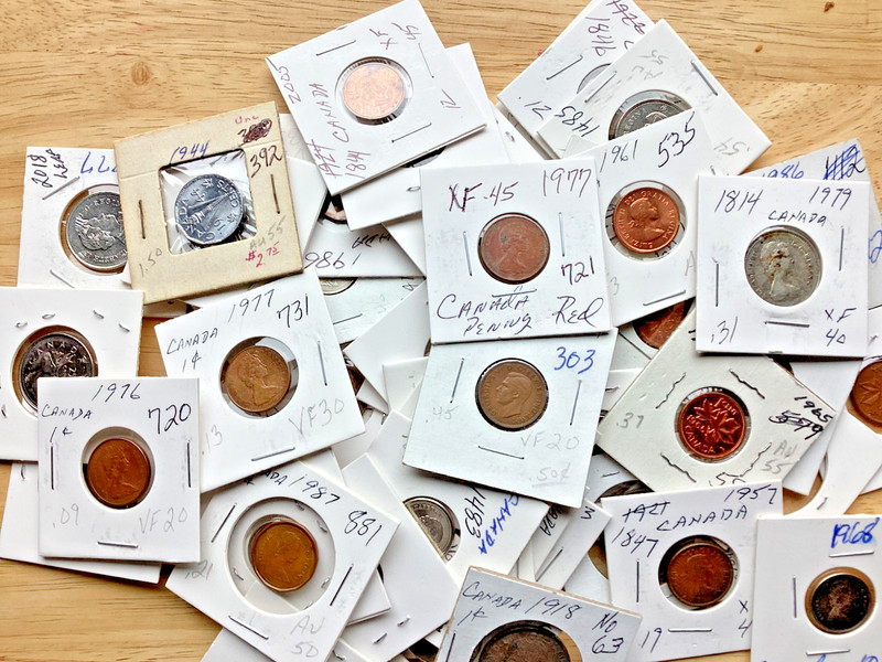 Lot of 50 Canada Coins.  Various Dates from 1917 to 2022.  (P131)