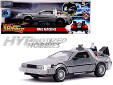 JADA 1:24 TIME MACHINE WITH LIGHTS  BACK TO THE FUTURE II DIE-CAST 31468