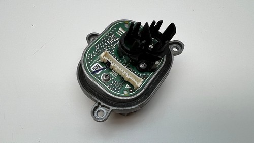 1305715396 Audi A4 B9 2015- Steuergerät LED Modul Scheinwerfer Rechts