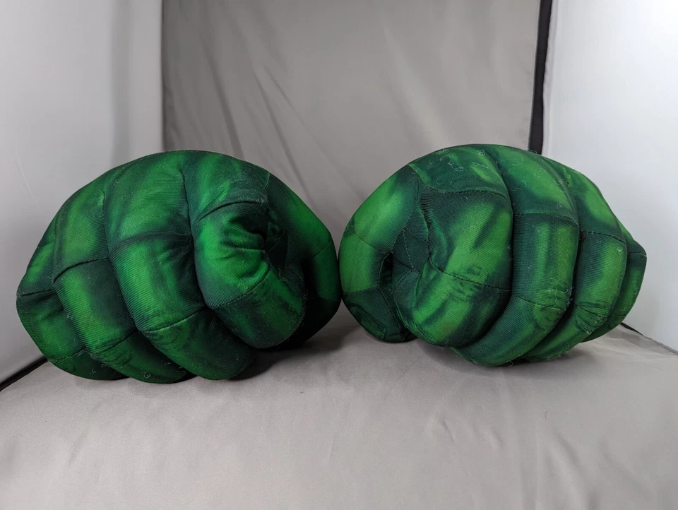 Green Superhero Gloves Cosplay Costume Smash Hands Big Soft Plush Hero Fists - Image 3 of 4