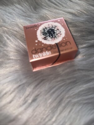 Benefit Dandelion Twinkle Highlighting Powder with Brush - 3g/0.1oz NEW