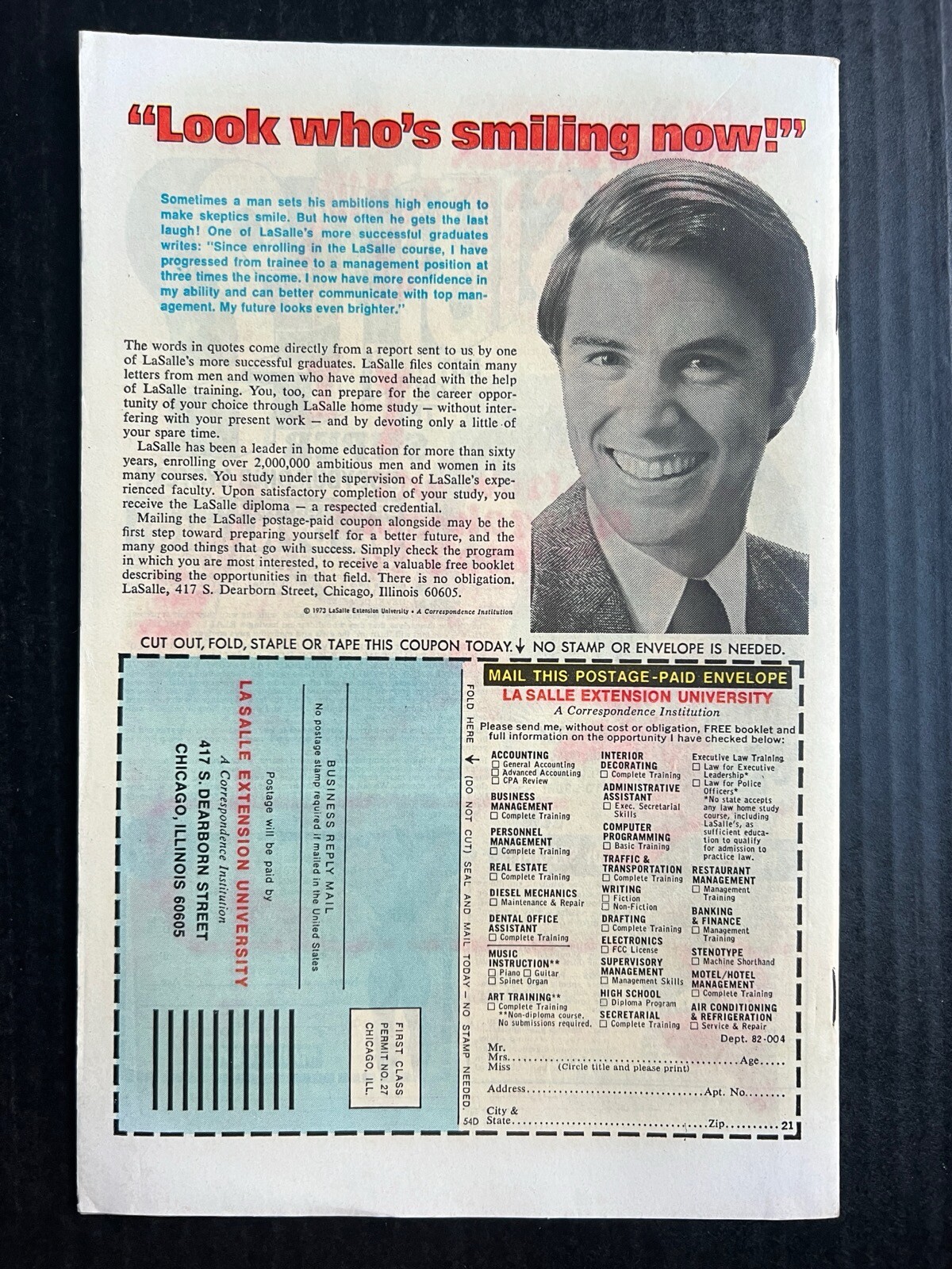 FANTASTIC FOUR #176 November 1976  Cameo of Jack Kirby and Stan Lee Marvel Comic