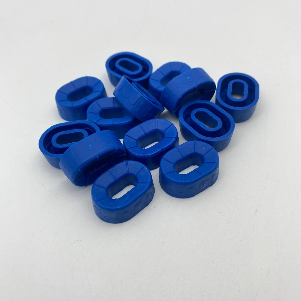 Monopoly NFL Gridiron Edition 12 Blue Plastic Stadiums 1999 Replacement Hotels - Image 3 of 3