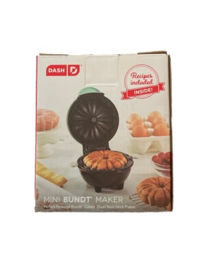 Dash Mini Bundt Maker, Non-Stick Makes Personal Size w Recipes Gift holiday NEW