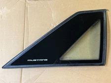 87-93 Ford Mustang Quarter Window Glass Passenger Side HATCHBACK OEM Carlite GT