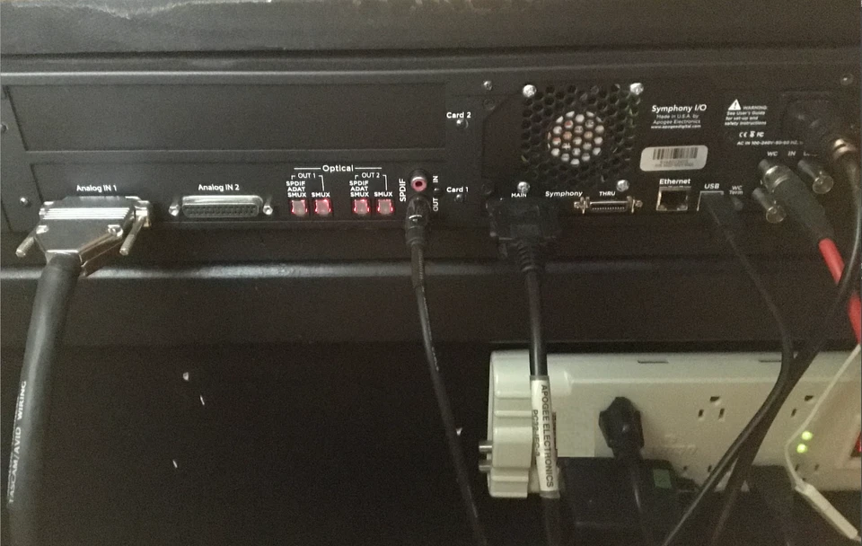 Apogee Symphony MKI - 16x16 A/D карта с 64 канала PCIe карта - Изображение 3 из 4