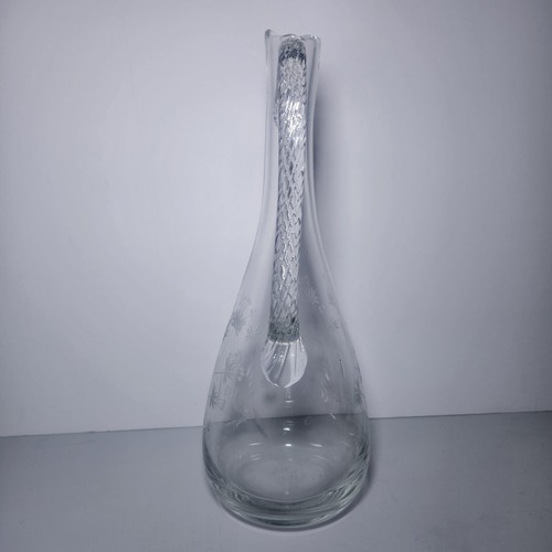 ELEGANT Vintage 17" wine DECANTER Etched glass NO Stopper - Picture 4 of 6
