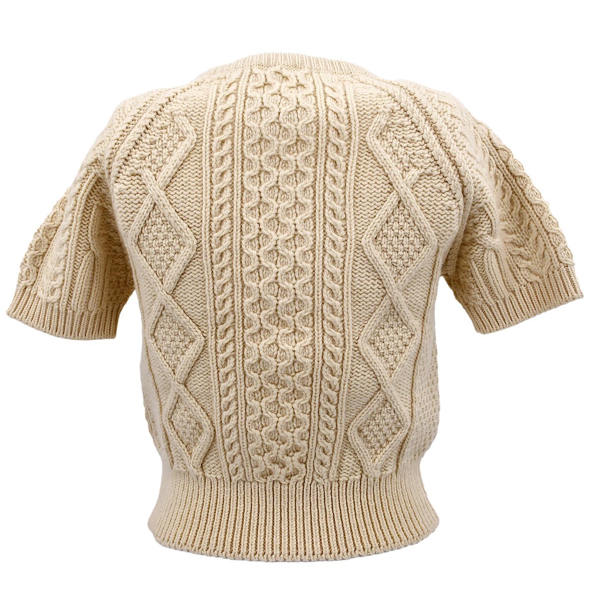 CHANEL CC ニットジップアップ ivory S CHANEL CC ニットジップアップ ivory S - メルカリ