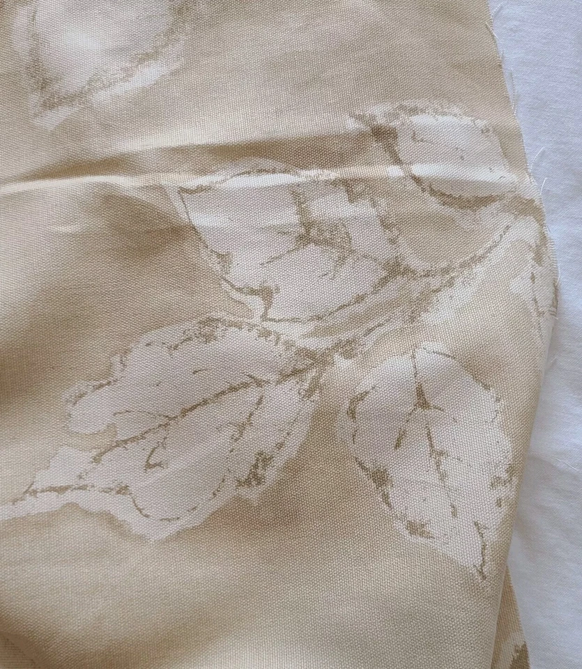 Tapicería vintage 2004 Magnolia Homes tela de moda hojas tostadas/blancas 45"X57" Foto 4 de 4