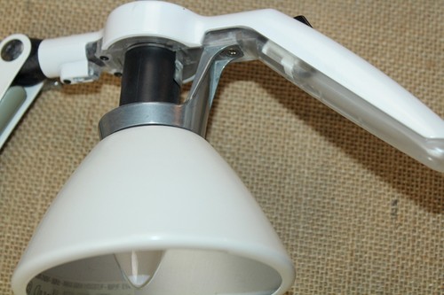 Luceplan Fortebraccio Luce da Tavolo Bianco Con Presa Design Meda Rizzatto - Foto 8 di 10