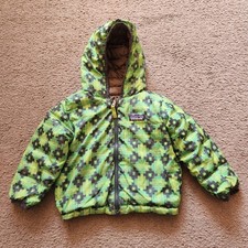 PATAGONIA Down Puffer Jacket Size 2T Toddler Green Quilted Outdoors Kids