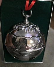 Reed & Barton 1998 Silverplate Holly Bell With Box