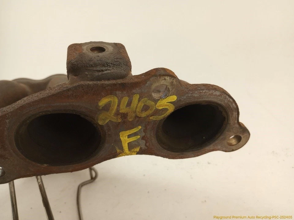Honda Element Exhaust Manifold 2.4L 4 Cylinder Fits 2003-2011 03 04 05 06 07 08 - Image 3 of 4