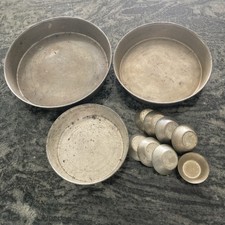 Zestaw 3 francuskich patelni na ciasto vintage i 8 puszek na tartlet.