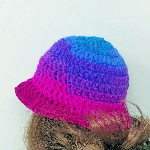 Sombrero cubo muñeca de ganchillo hecho a mano de 18 pulgadas - rosa púrpura - Imagen 3 de 7