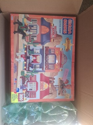 Mega Bloks Rare 1996 Cactus Town Set 9204 Great condition + instructions 