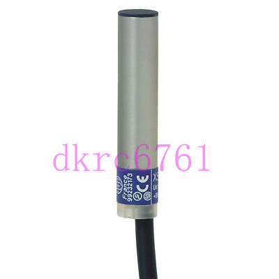 Original Inductive proximity switch XS106B3PBL2 low voltage switch