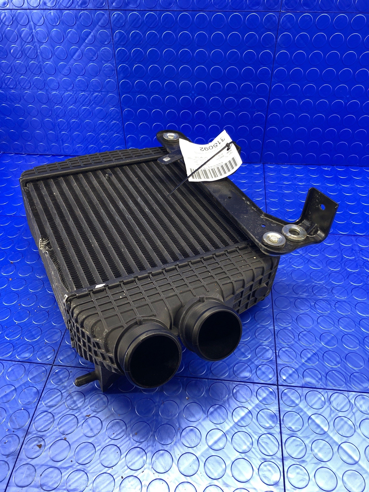 2014-2021 MASERATI GHIBLI QUATTROPORTE 3.0L LEFT SIDE ENGINE INTERCOOLER