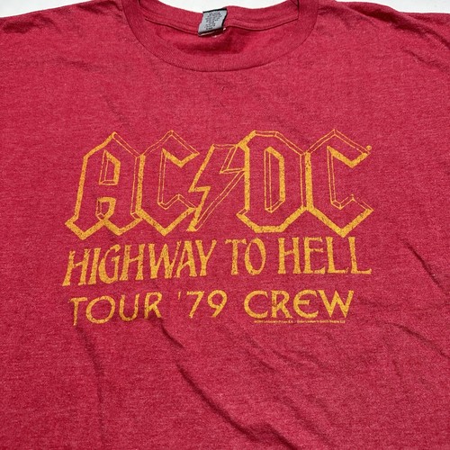 Maglietta AC/DC ACDC Highway To Hell Tour 79 Crew Band Rossa Stile Vintage USA - Foto 2 di 9