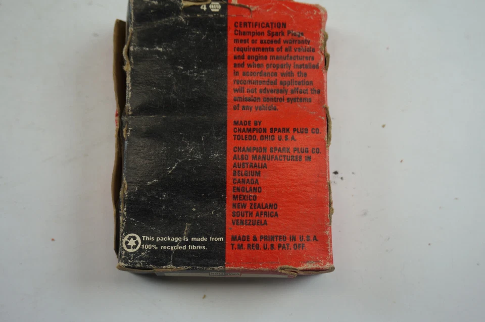 Champion RF9Y NUEVO BUJÍAS PACK DE 4 NOS Foto 3 de 4