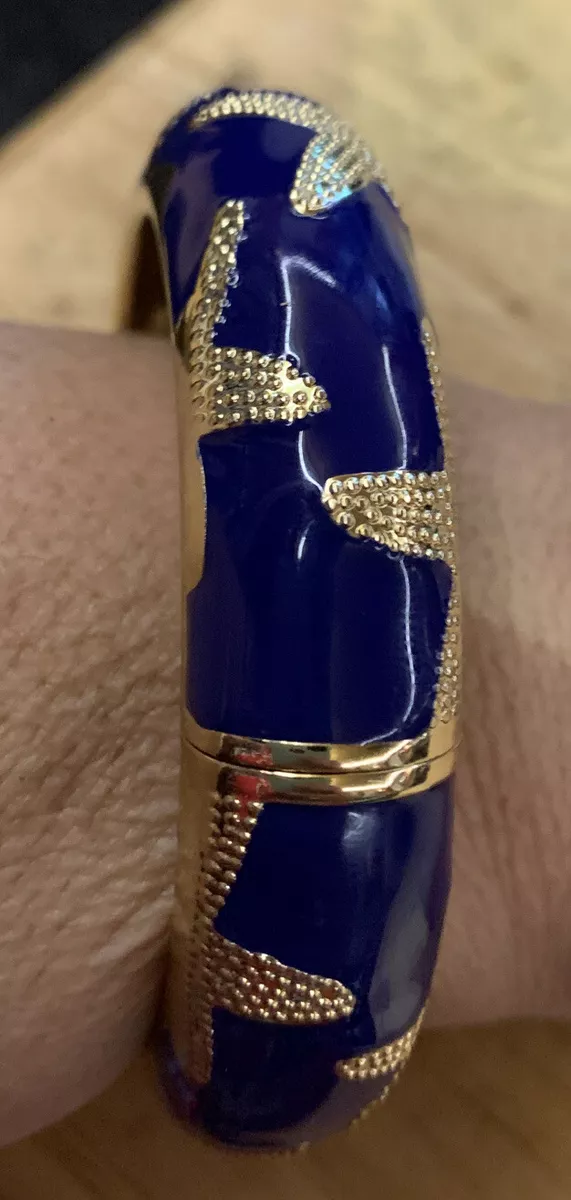 Starfish bangle shop