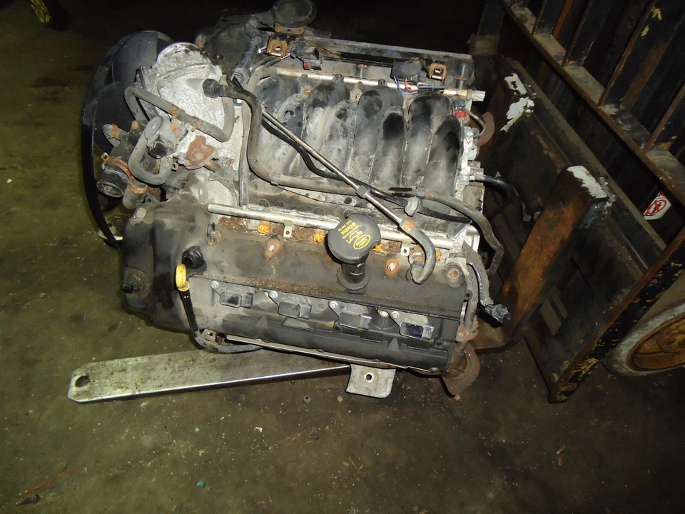 Land Rover LR3 2005 2006 2007 2008 2009 4,4 L V8 VIN 5º dígito motor 190.165 Foto 4 de 4