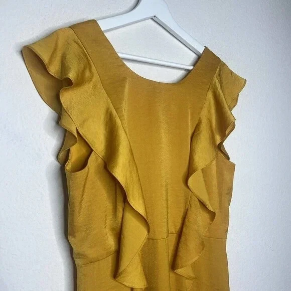 Vestido BCBGeneration Satén Volantes Asimétrico Dorado Satinado 6 Foto 3 de 4