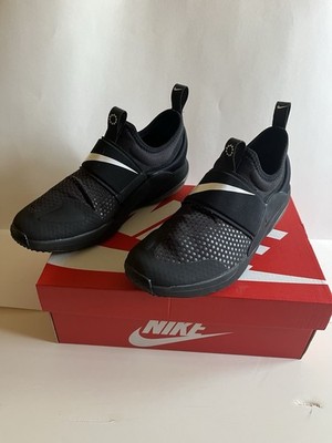 Size 7 (GS) - Nike Joyride Nova  Low Black