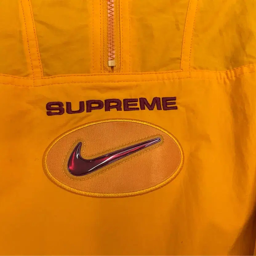 Supreme x Nike Collab Orange Jewel Anorak - Pre-Owned thumbnail 5