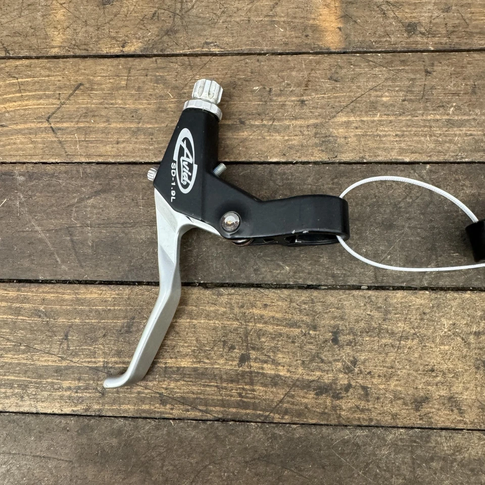 Avid SD-1.9L V-Brake Linear Pull Brake Levers Pair MTB Black Silver Left Right - Image 2 of 4