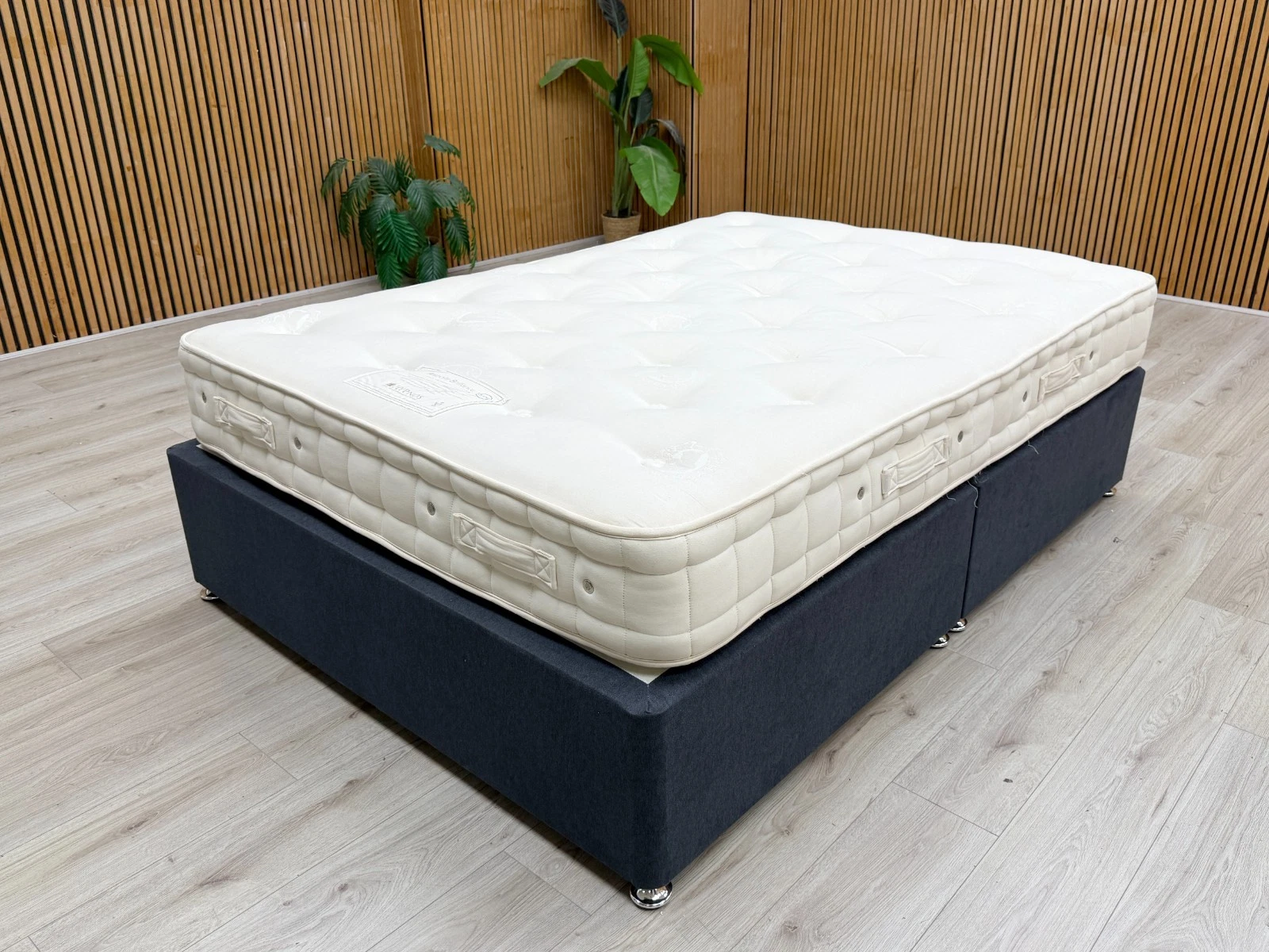 Furniture Village Hypnos Bespoke Brilliance Medium Firm Pocket Spring - Double