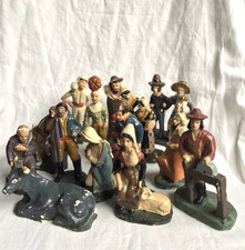 LOT 17 PERSONNAGES ANIMAUX CRECHE PROVENCAL ANCIENNE PLATRE DEVINEAUX