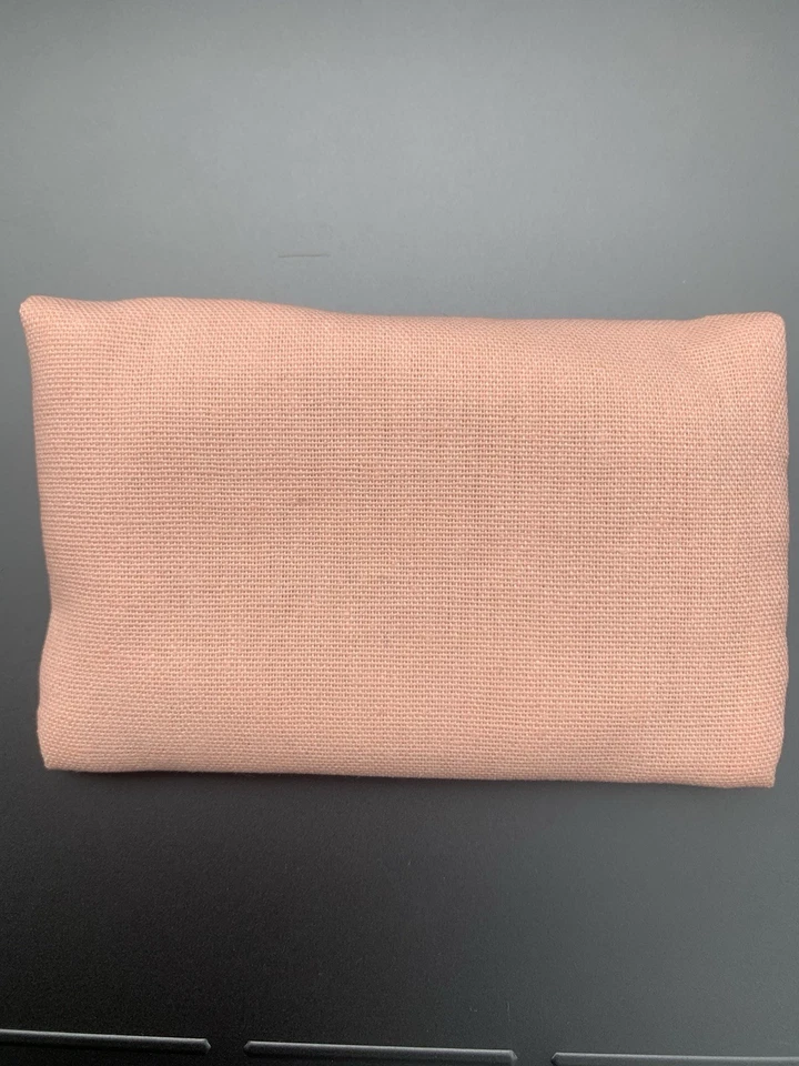 Gucci Beauty GWP Comb w/ Pouch - Image 4 of 4