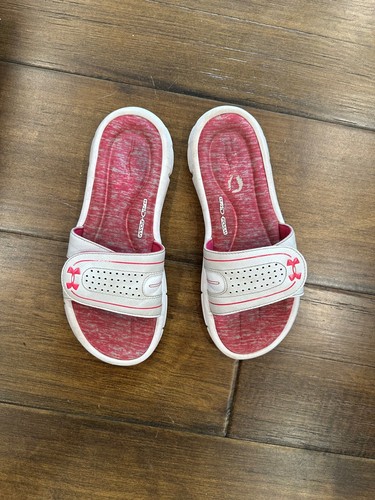 Under Armour White with Pink Soccer Slides in Womens Size 9 - Picture 5 of 5