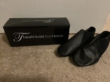 Theatricals Black Jazz Shoes Size Incorrectly Labeled