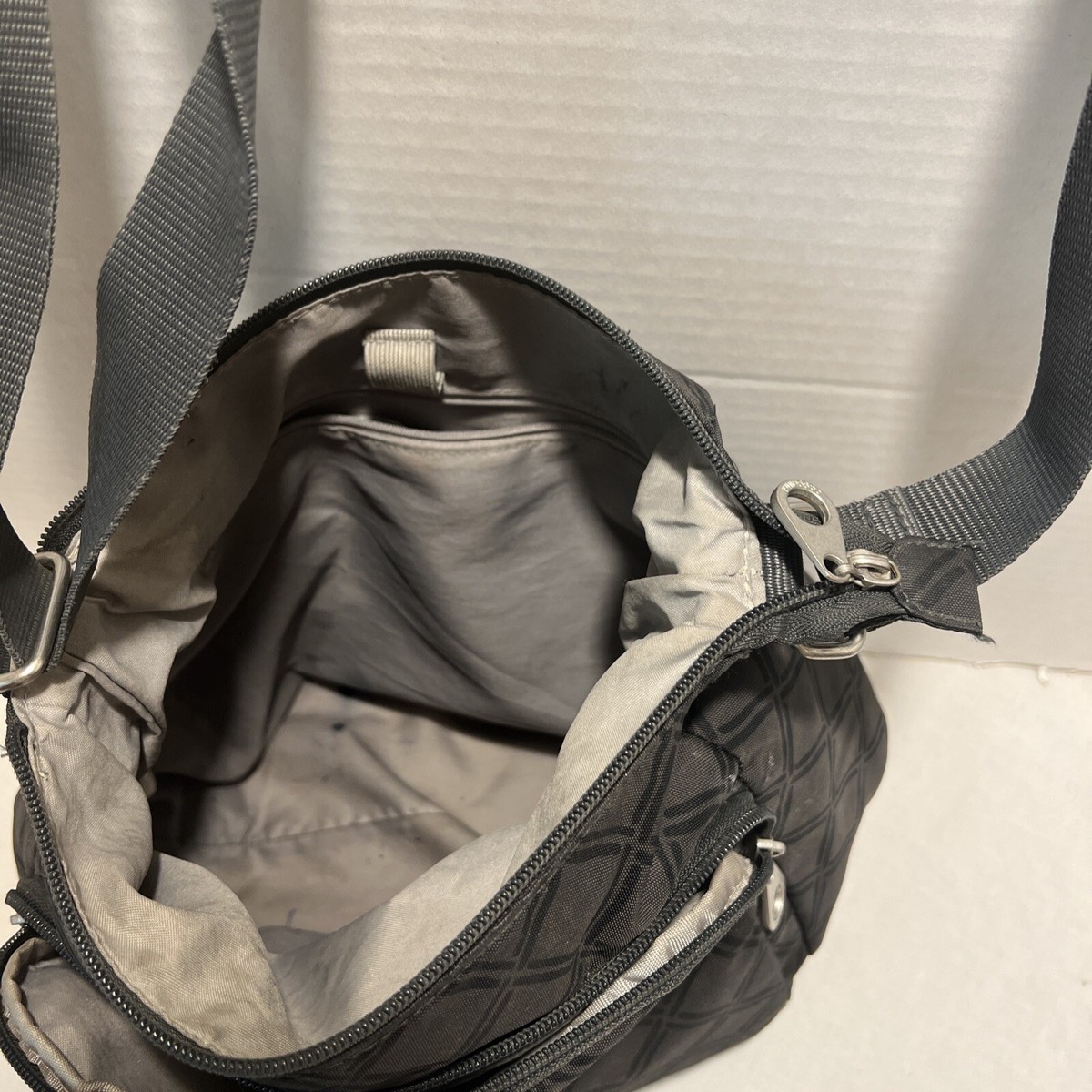 Baggallini Joey Large Crossbody Bag ~ Black | eBay