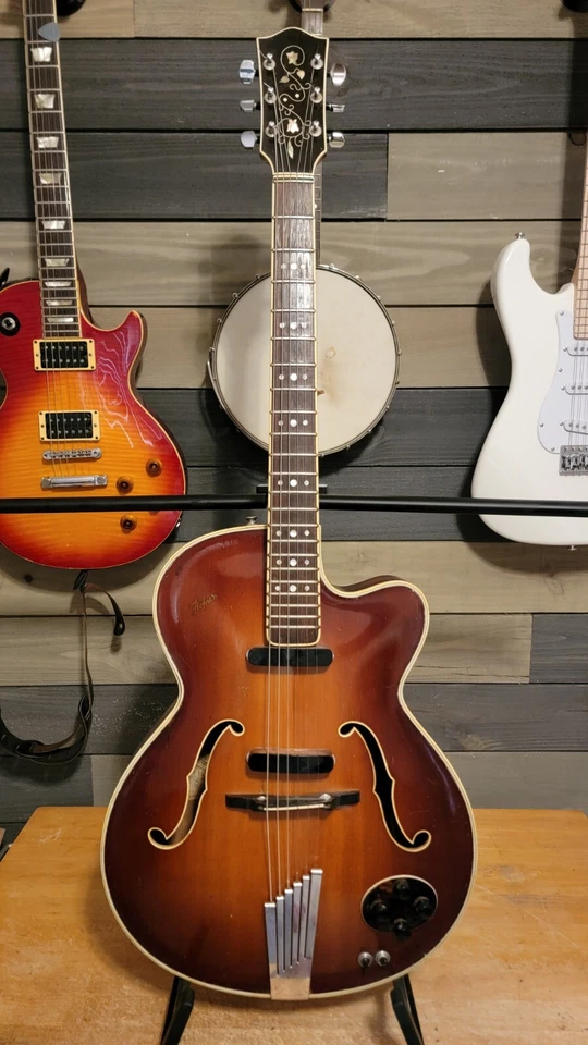 Guitarra eléctrica Hofner President 1956 2 pastillas recortadas Sunburst buen estado con HSC Foto 2 de 4