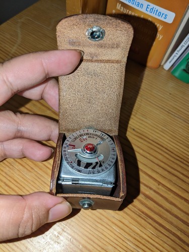Shoe Mount Walz Japan Micro Meter w/ Original Leather Case UNTESTED.
