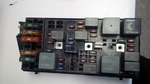 97 98 Corvette C5 Under Hood Fuse Box Block Fusebox 12161017 Good USED - Picture 3 of 3