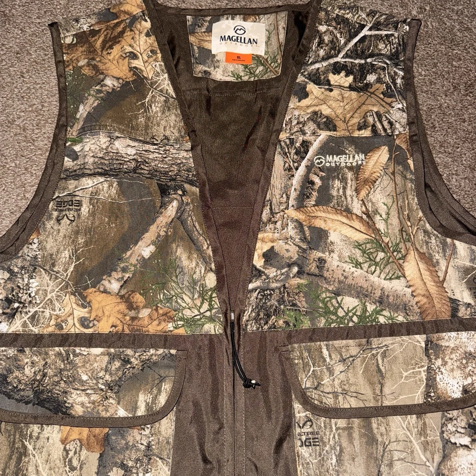 Pre-Owned Magellan Hunting Shooting Zip Vest Mens XL Dry Brown Realtree Pockets - Image 2 of 3