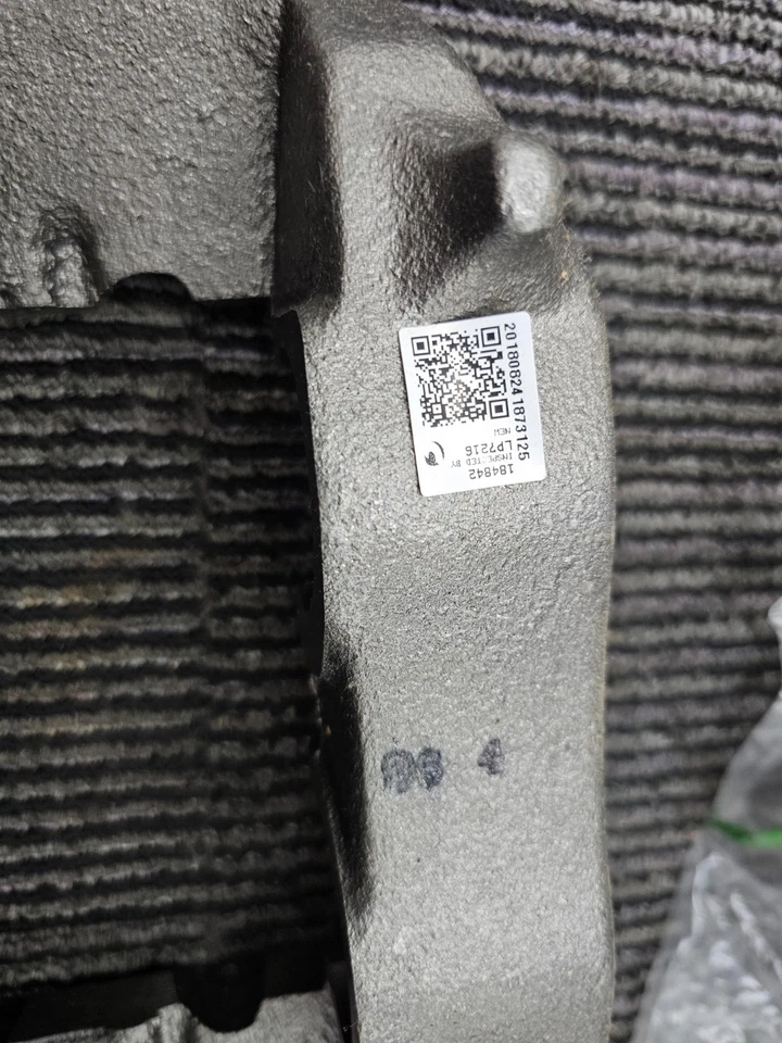 Pinza de freno WearEver 18-4842 83-02 Chevy GMC Freightliner c7000 REMAN Foto 3 de 4