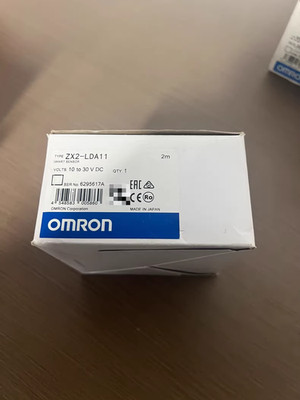 1 Pcs Brand New Omron ZX2-LDA11 Laser Sensor Spot Goods Fast shipping DHL/Fedex*