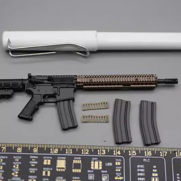 ES 06033 1/6 Scale Rangers Equipment B MK18 Gun Model for 12