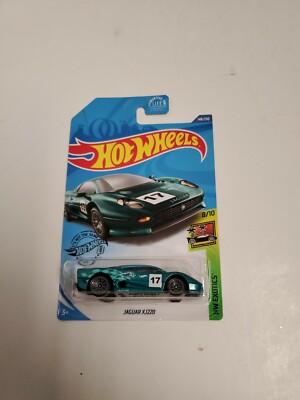 Hot Wheels Jaguar XJ220 Die-Cast Car - 1:64 Scale, Green, Exotics Series - View #6