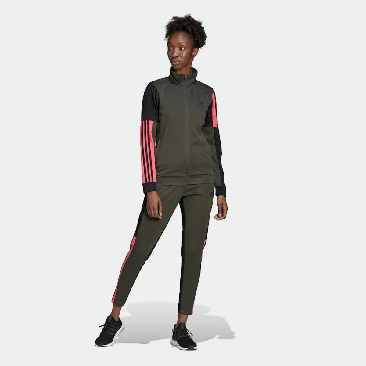 Team hotsell adidas tracksuit